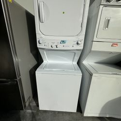 Ge Laundry Center Washer & dryer 