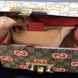Gucci Crossbody 