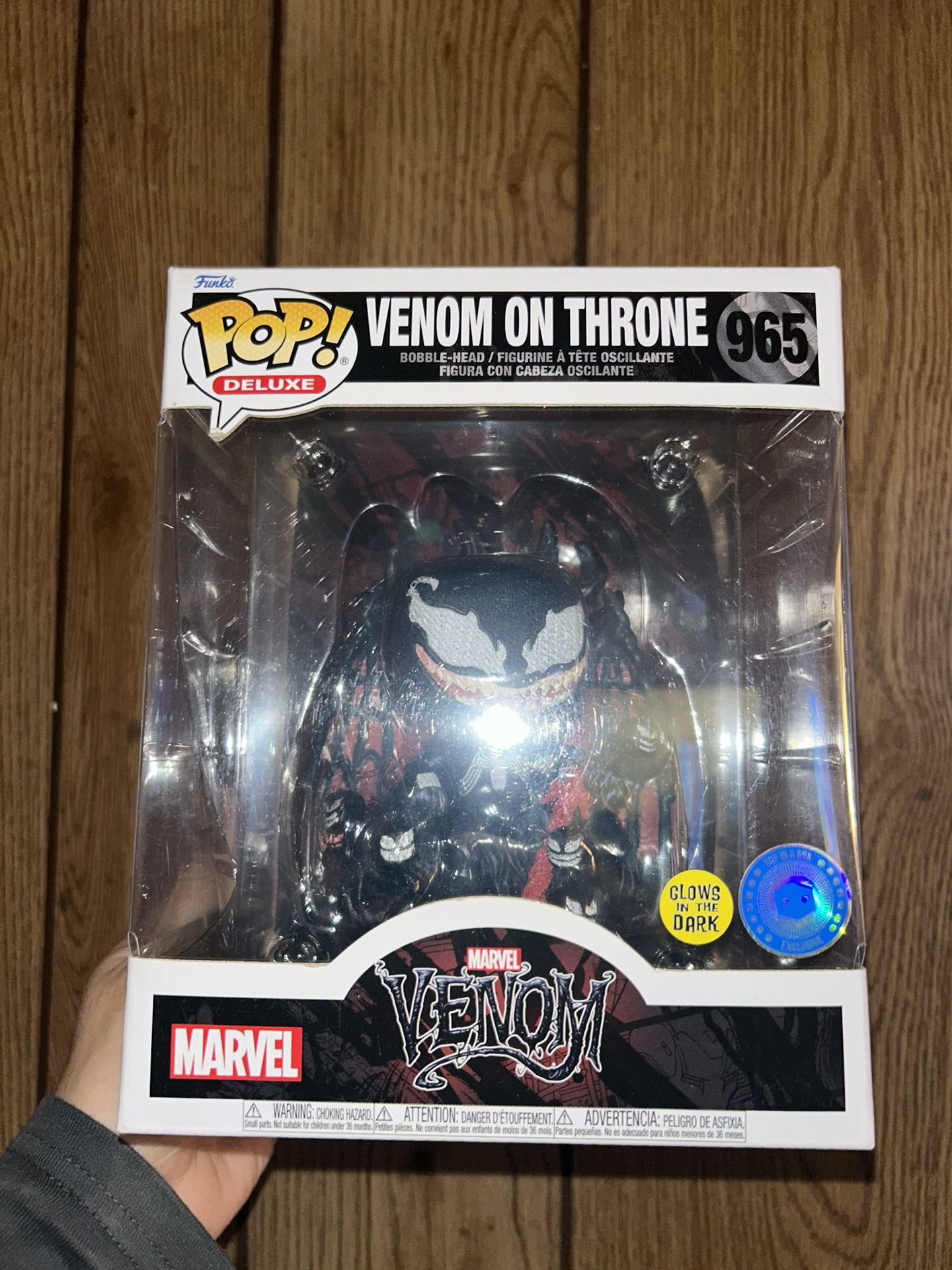Marvel Venom On Throne Funko Pop 965