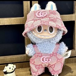 Labubu Outfit 
