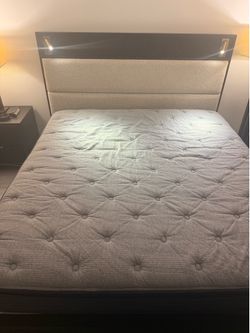 King California mattress from Rooms to go