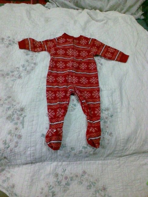 Old Navy 12-18M Pajamas