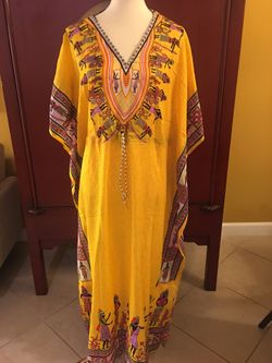 Beautiful yellow African kaftan dress