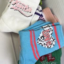 4pc Women’s Comfy socks, Accessories 