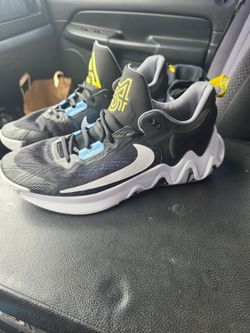 Giannis "Statue of Zeus" size 12