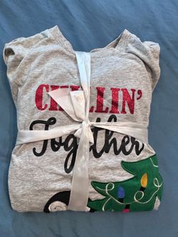 NEW Holiday Pajamas size M