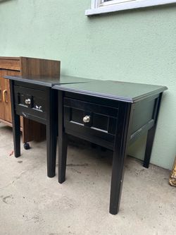 Side table drawers