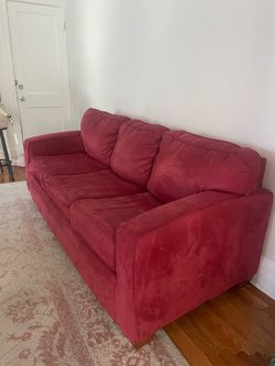 Paid Couch Pickup/Removal – $75 (Malden, MA)