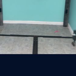 Queen/King bed frame