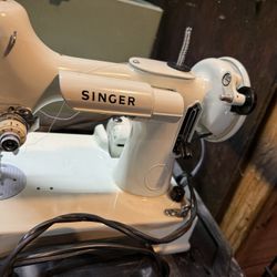 1964 singer featherweight 29K221 white with case