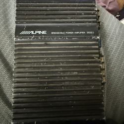 Alpine 3522s bridgeable Power Amplifier For Car Audio 