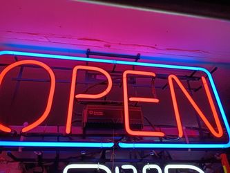 Neon glass tube open sign