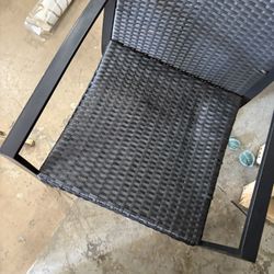 Modern Wicker Accent Chair w/ Glass Side Table – Indoor/Outdoor