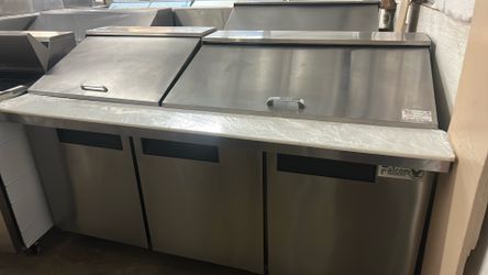 MegaTop Refrigerated Prep Table