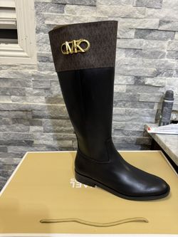 Brand New Michael Kors Authentic Boots Size 10