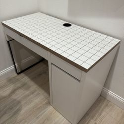 IKEA MICKE white working desk 
