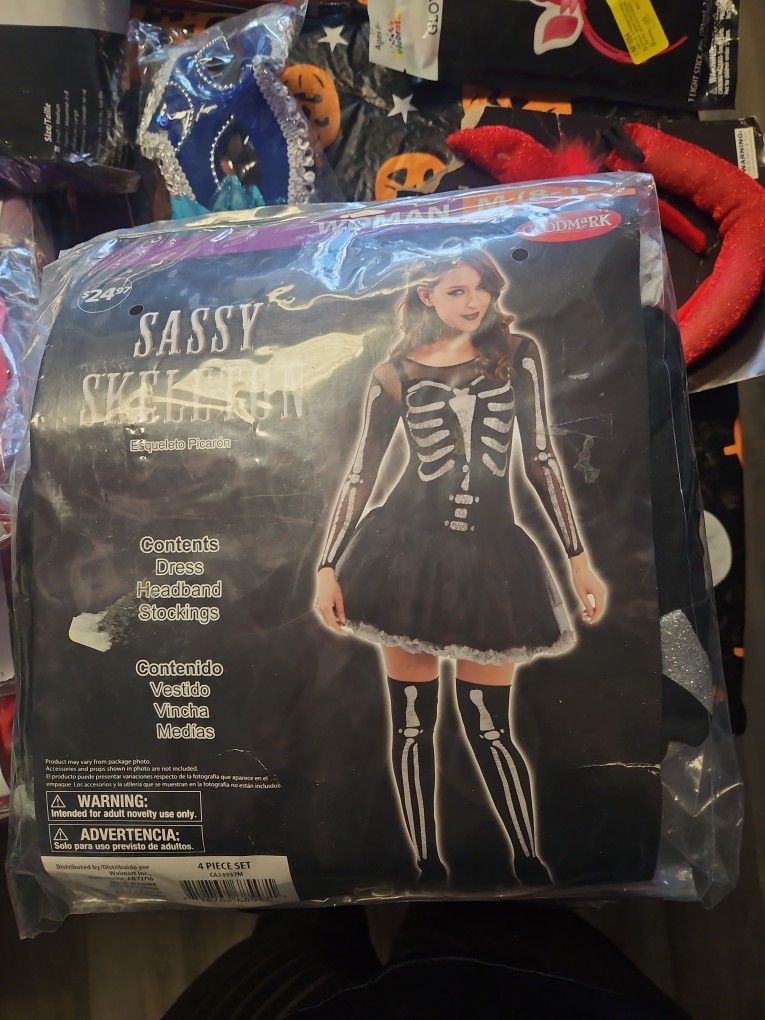 Halloween Sassy  Skeleton  Woman M