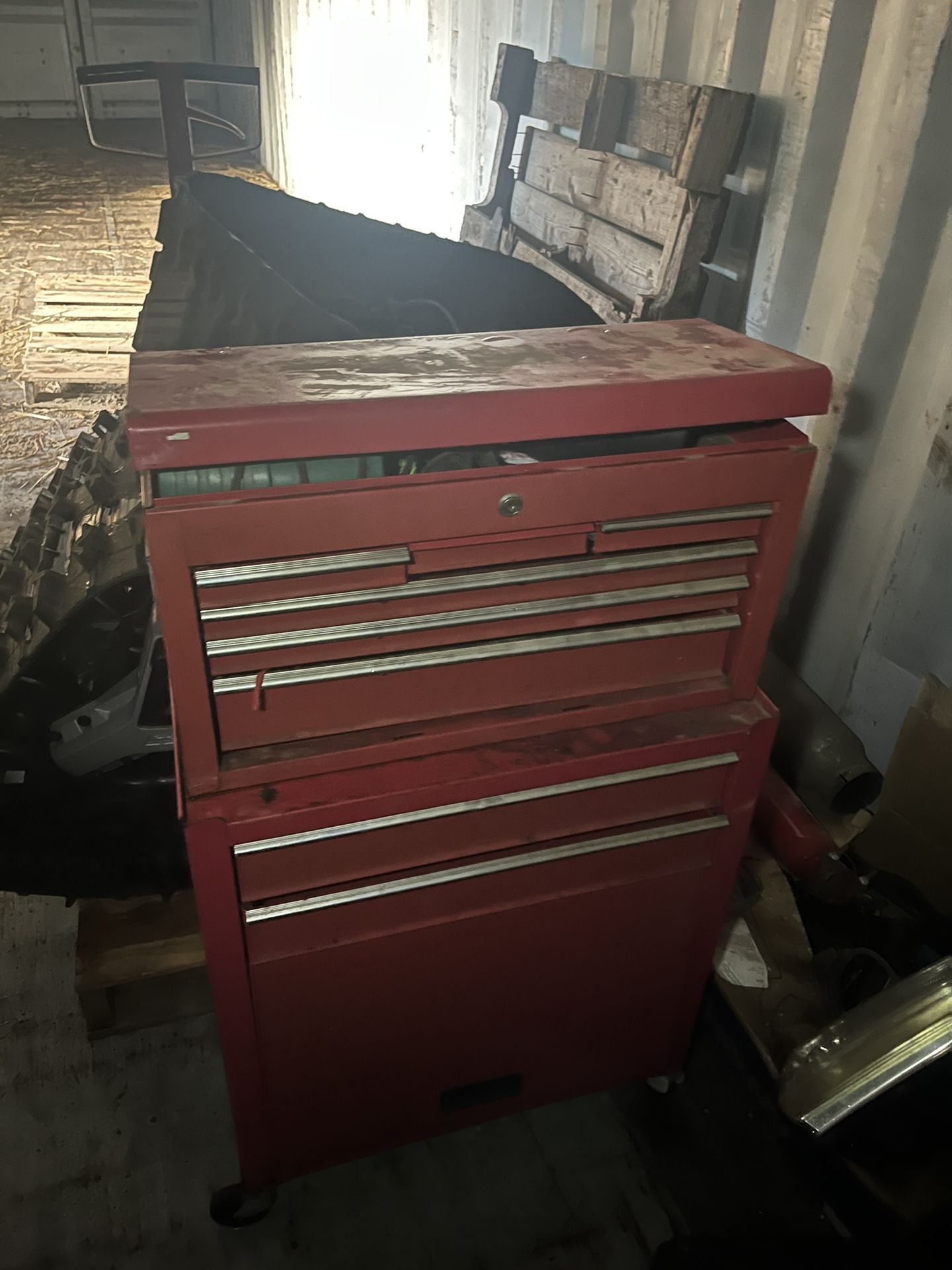 Craftsman tool box