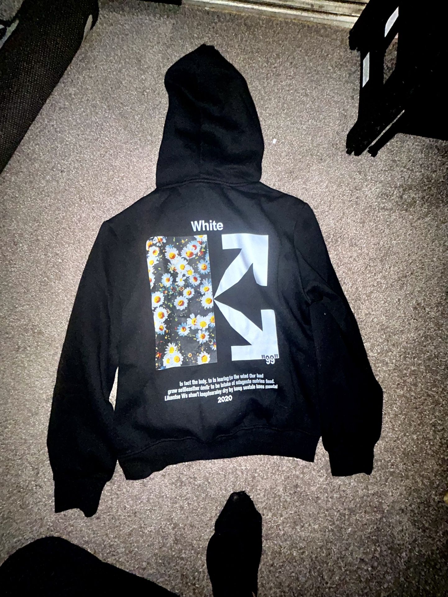 Off-White™ Arrow Hoodie – White / Black – Size S – New with Tags