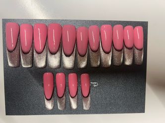 Press On Nails. read Description