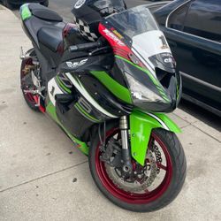 Motorcycle 636