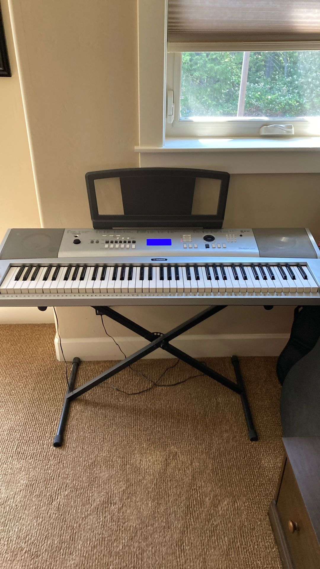 Yamaha Keyboard