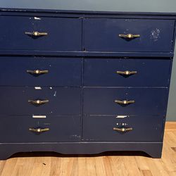 8 drawer solid wood dresser