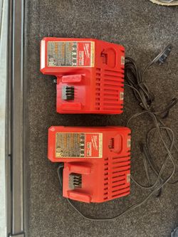 Milwaukee M18 And M12 Charger