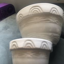Glazed ceramic mixing bowls