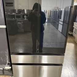 Samsung AI family hub 