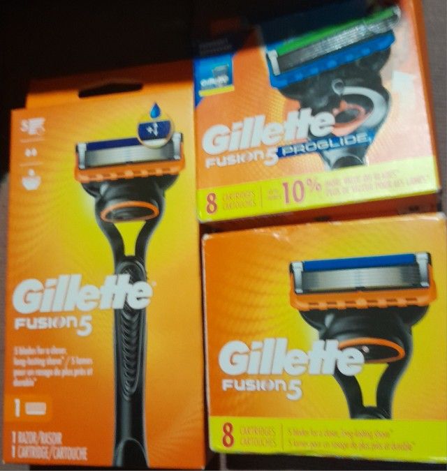 Gillette Fusion 5 Razor & Cartridges