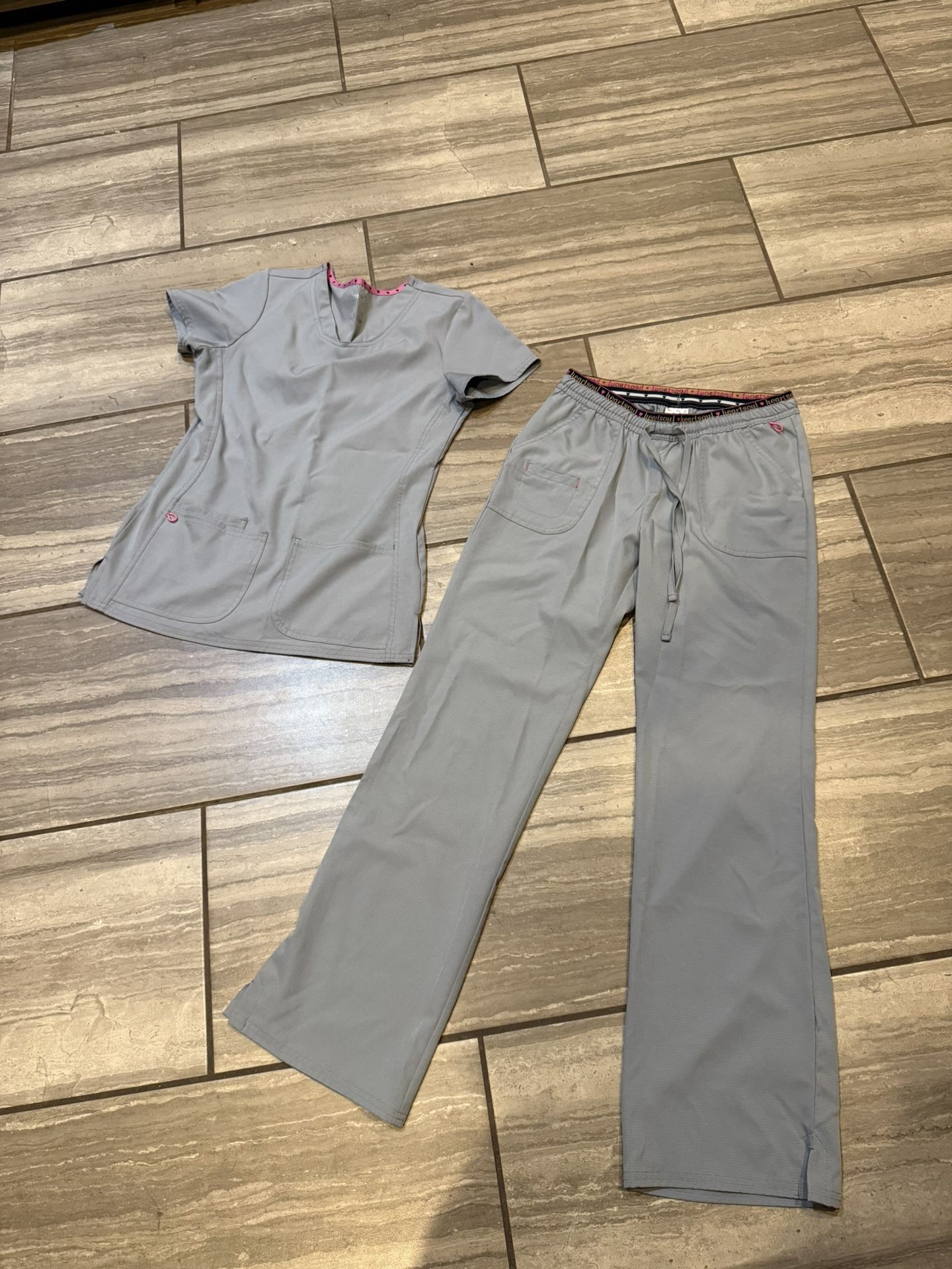 Heart Soul Scrub Set Sz XS & S