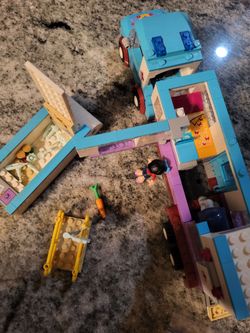 Lego friends horse vet trailer