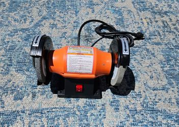 Central Machinery 5" Bench Grinder (Item 94186) features a 1/3 HP motor that reaches up to 4000 RPM
