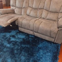 *Weekend Special!!!*---Stellar Barcelona Fabric Reclining Sofa/Loveseat Sets W/Colorful Shag Rugs---Delivery And Financing Available🤠