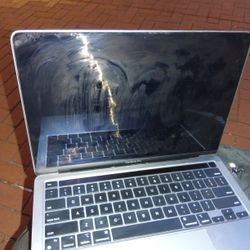 MacBook Pro Air M2