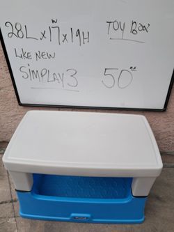 Simplay3 Plastic Toy Box with Lid