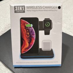 3-In-1 Magnetic Charging Dock 