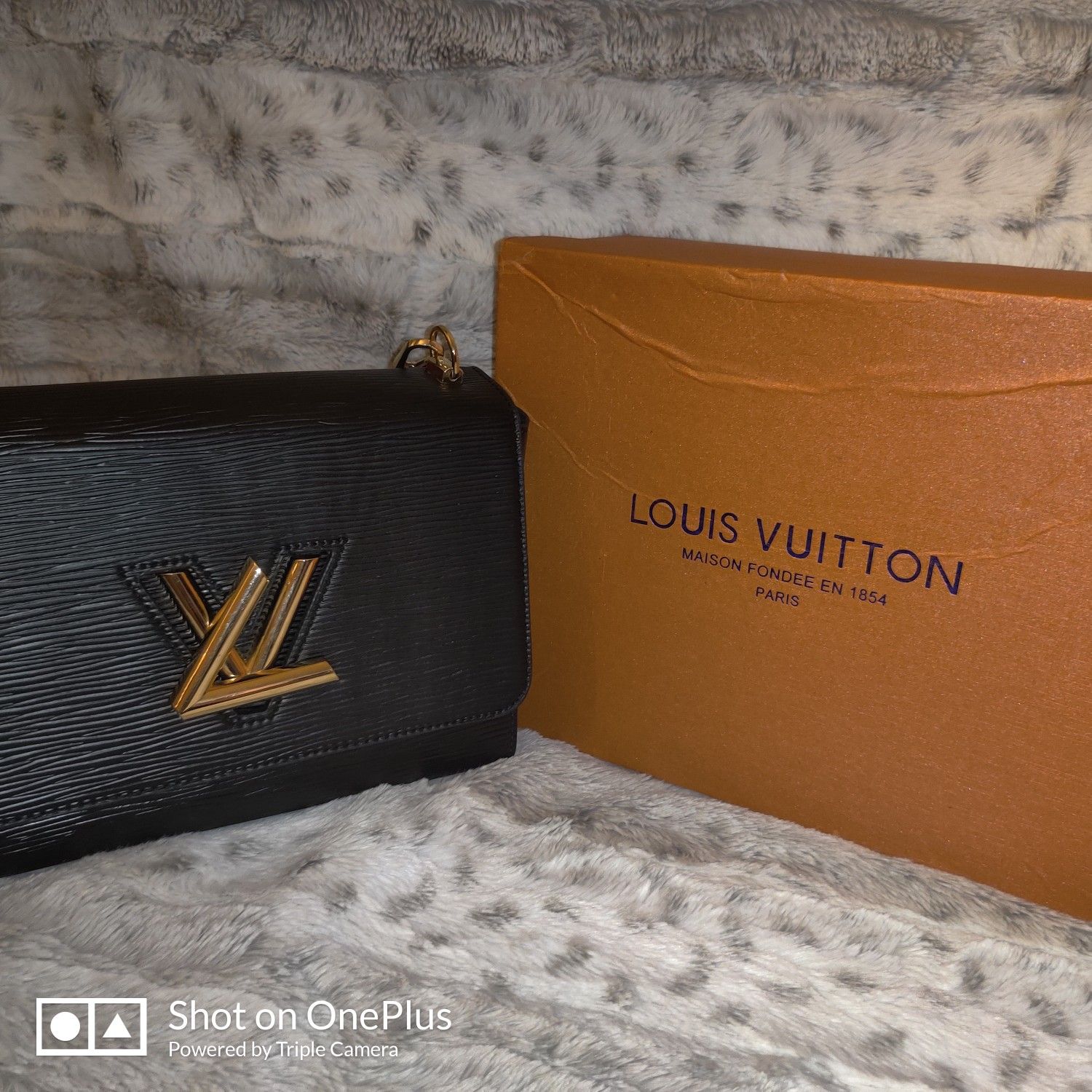 Woman's purse and wallet set