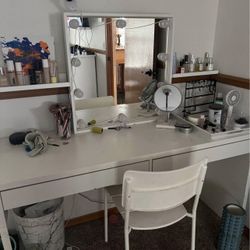 Makeup Vanity