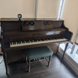 Aldrich Antique Upright piano