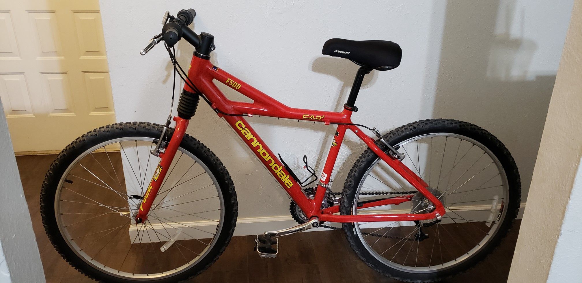 Vintage Cannondale mountain bike