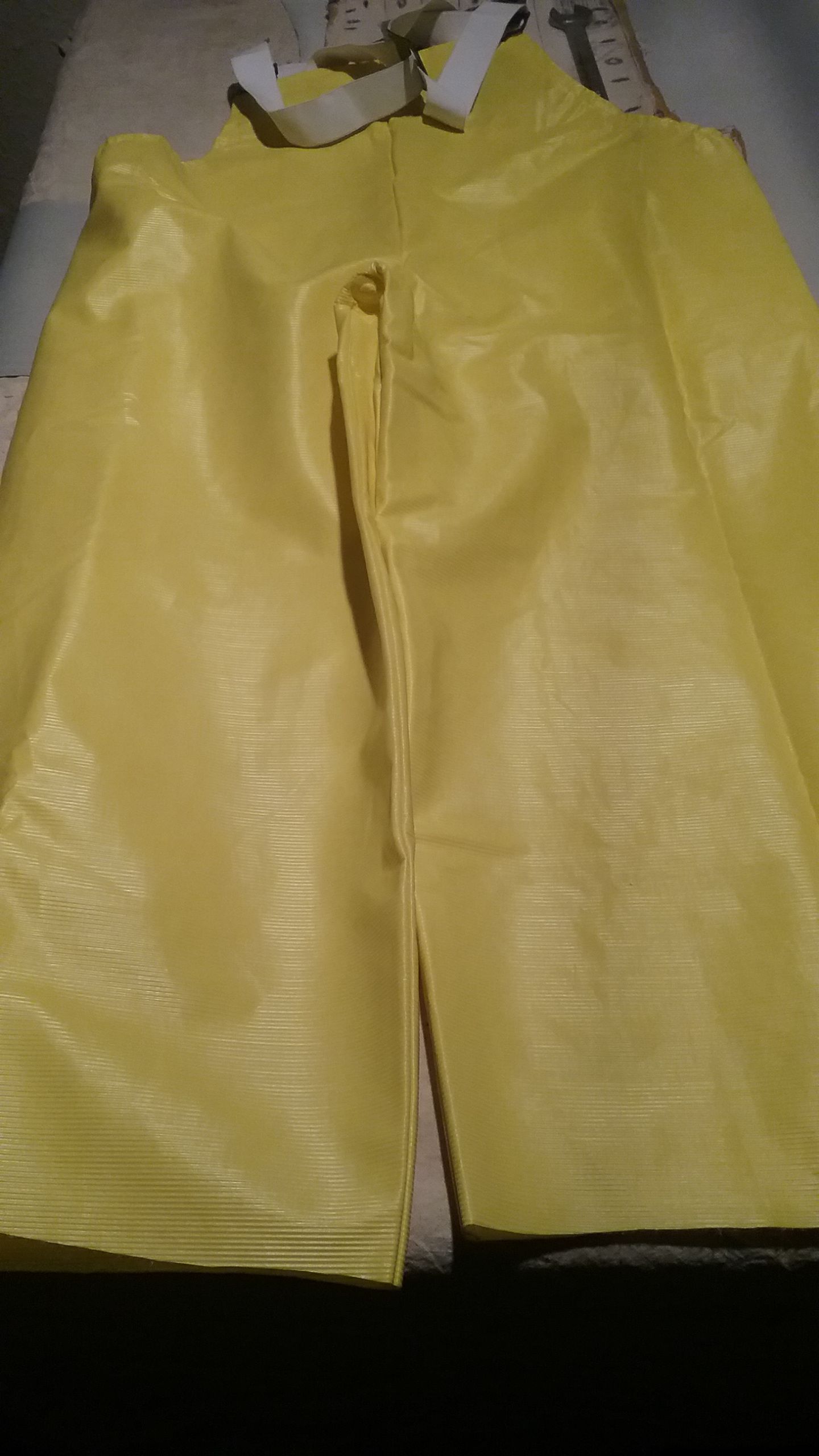 Rain suit size large