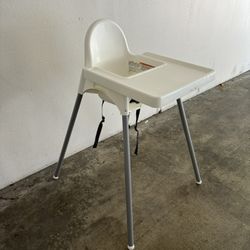 HIGHCHAIR 