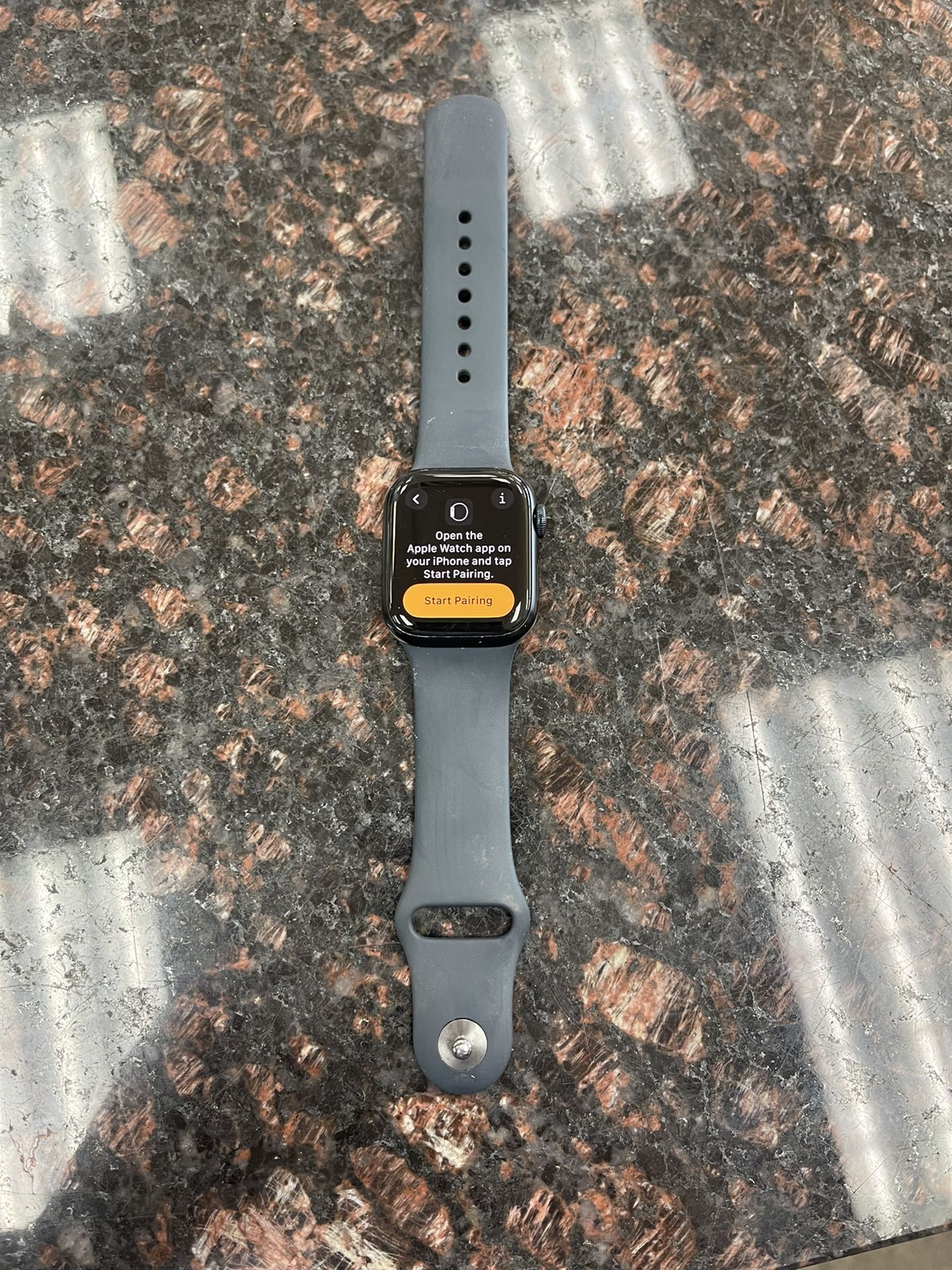 Apple Watch Series 8 (41mm)