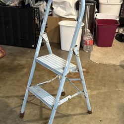 Step Ladder