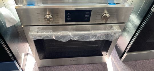 Bosch 30” Microwave combination Oven 500 series Stainless Steel -1 year warranty