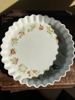 Vintage Pillivuyt Quiche Dish With Vegetables-France
