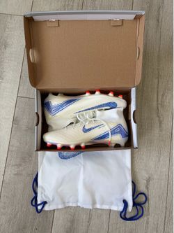 Nike elite soccer cleats
