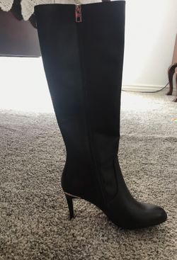 Coach Boots! New! Size 7.5! Beautiful brown! Gold around the heel.